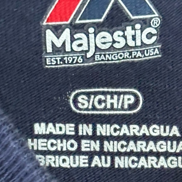 Majestic New York Yankees Back Torres 25 T Shirt  NY Yankees Front Logo Faded S - Picture 5 of 8